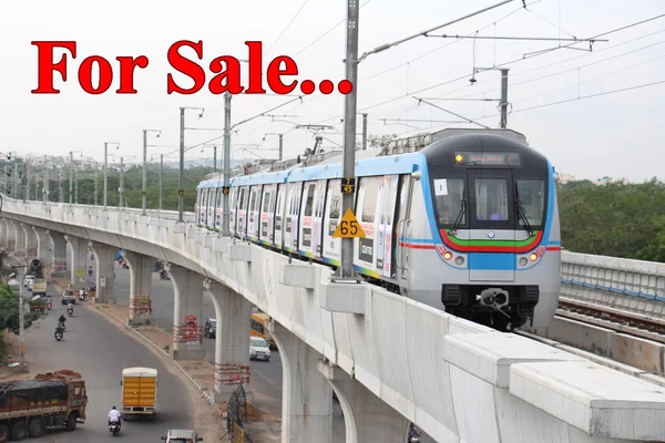 Hyderabad Metro: అమ్మకానికి హైదరాబాద్ మెట్రో..?